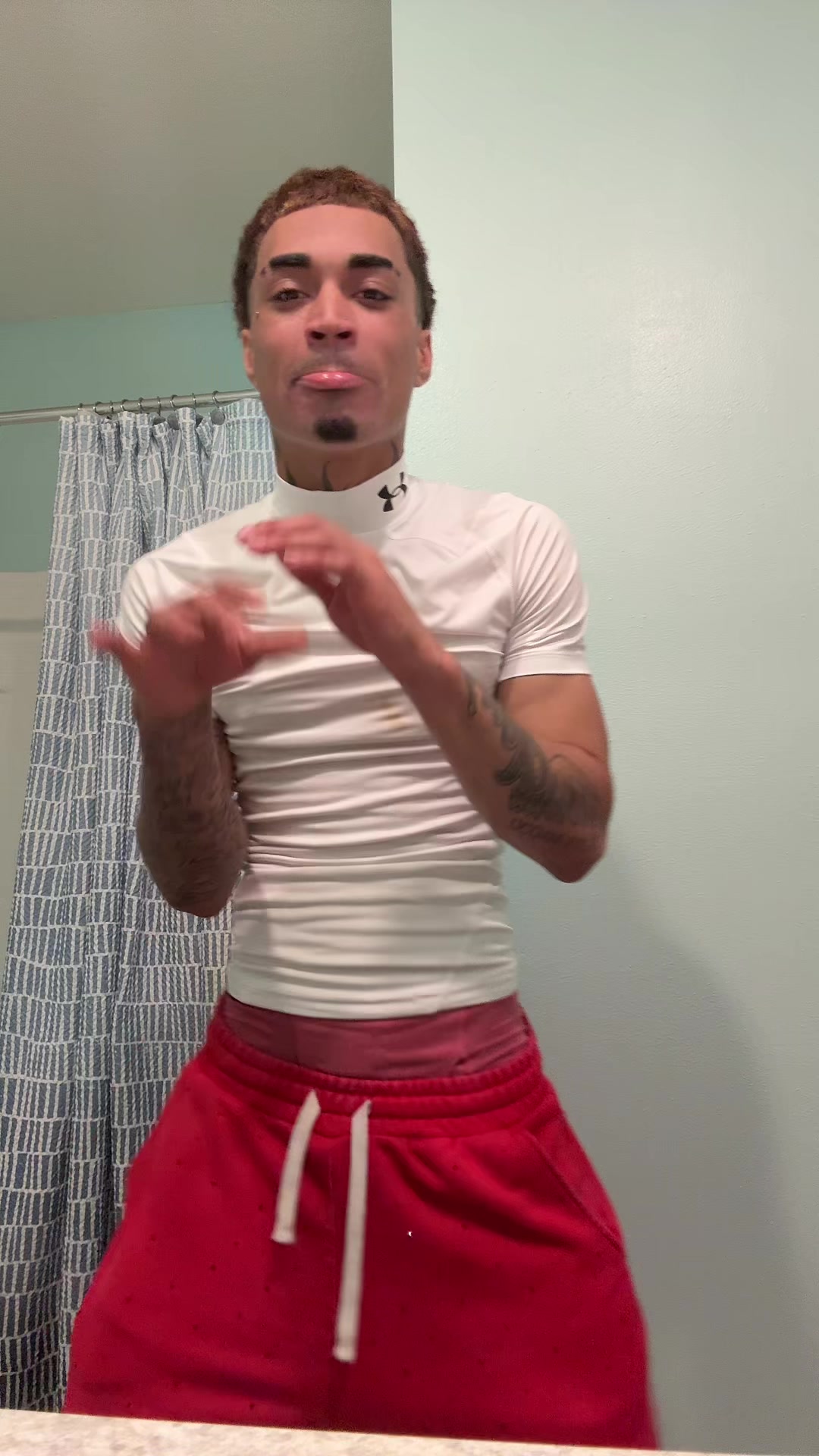 @โ