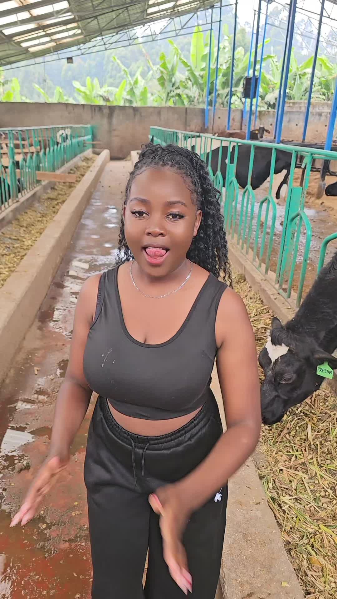 @Anna_Mungai