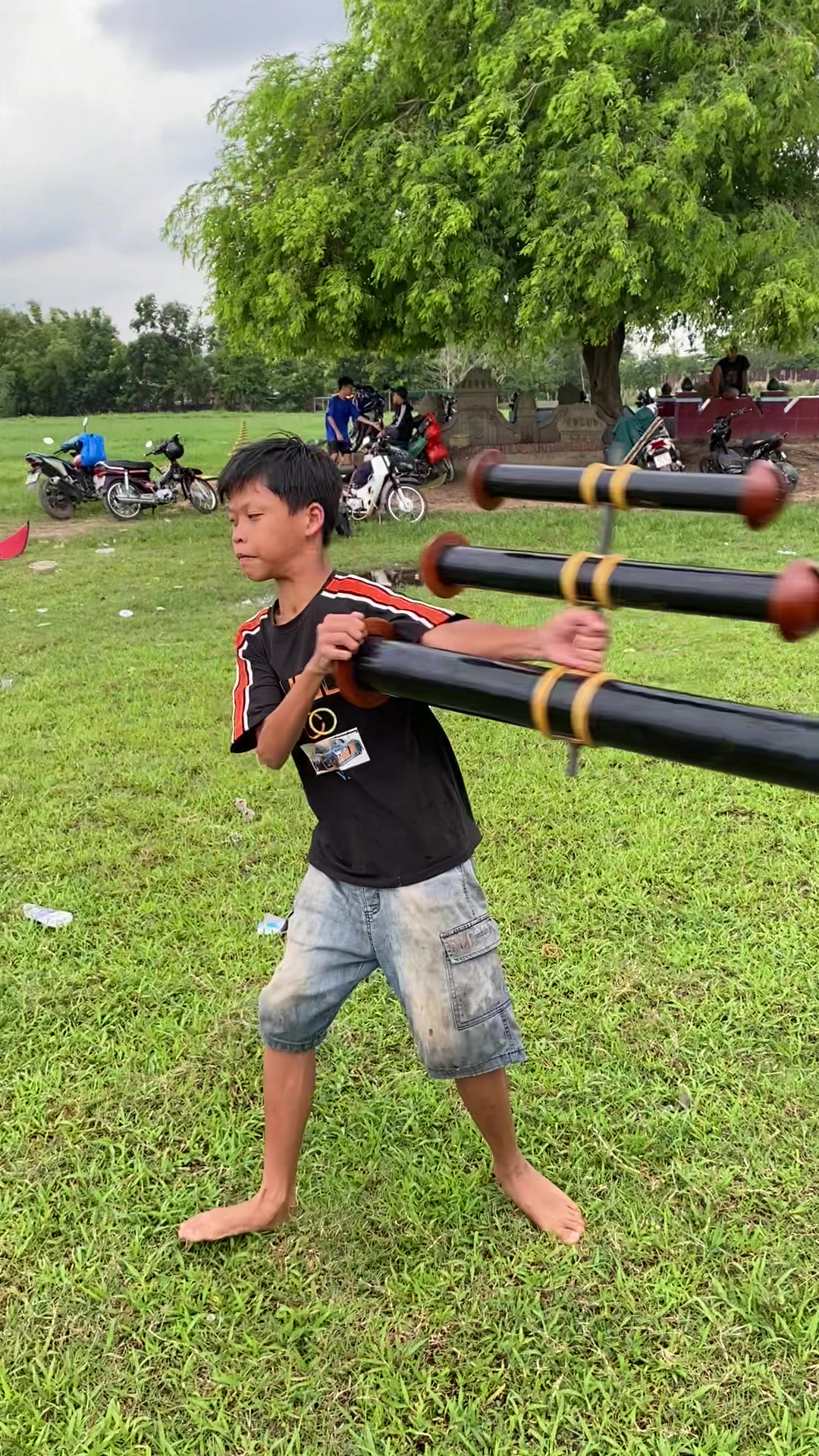 @Thả diều cùng Lợi