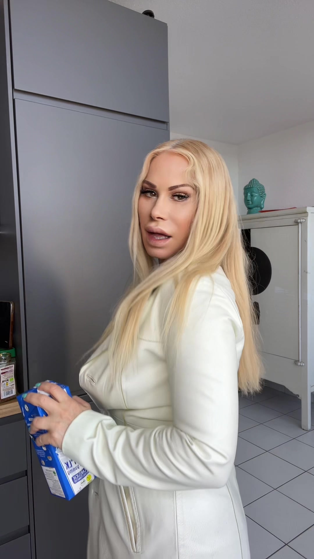 @Jessicax