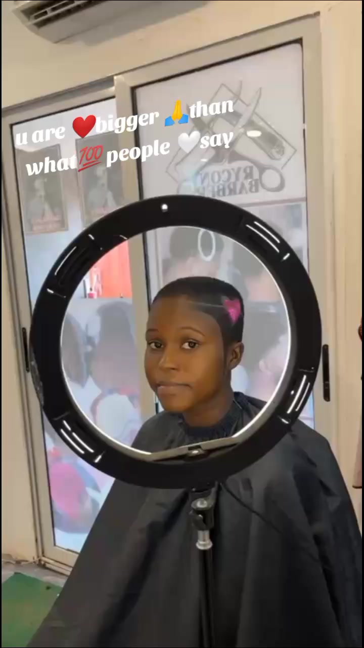 @ADJOA💧❤️🦋🍒 PRETTY