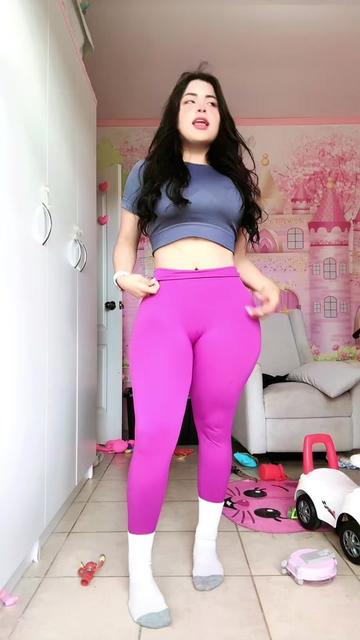 @Loany García 🦋
