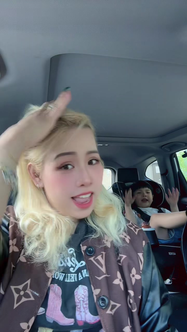 @Jessica cutie 🇻🇳❤️🇨🇦