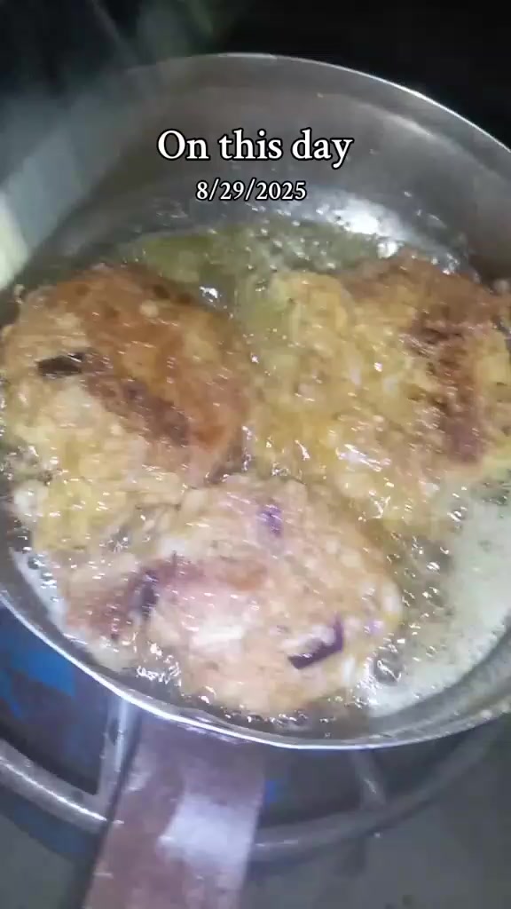 @Ḅṛᴀnđεđ ḳᵾṛı🥰❤️🔥