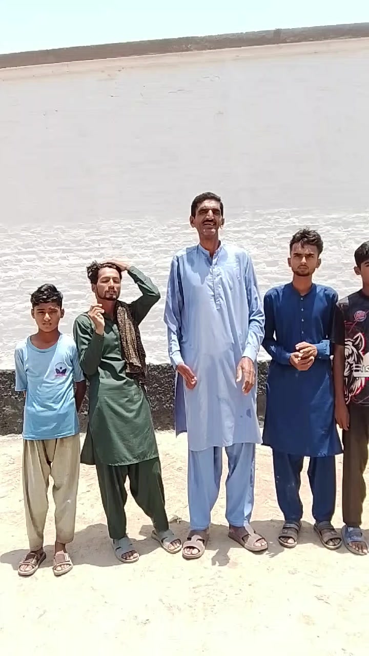@m Khalid Abbas