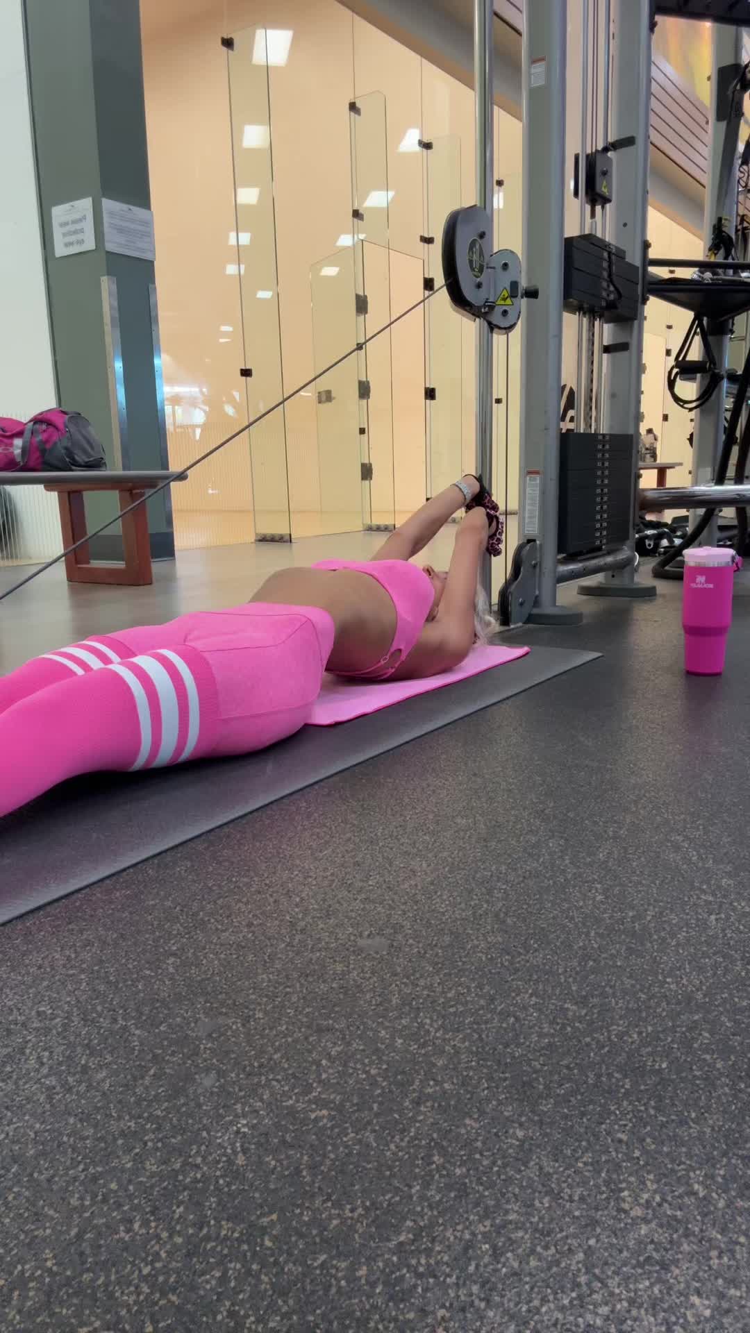 @fitnesschloe1