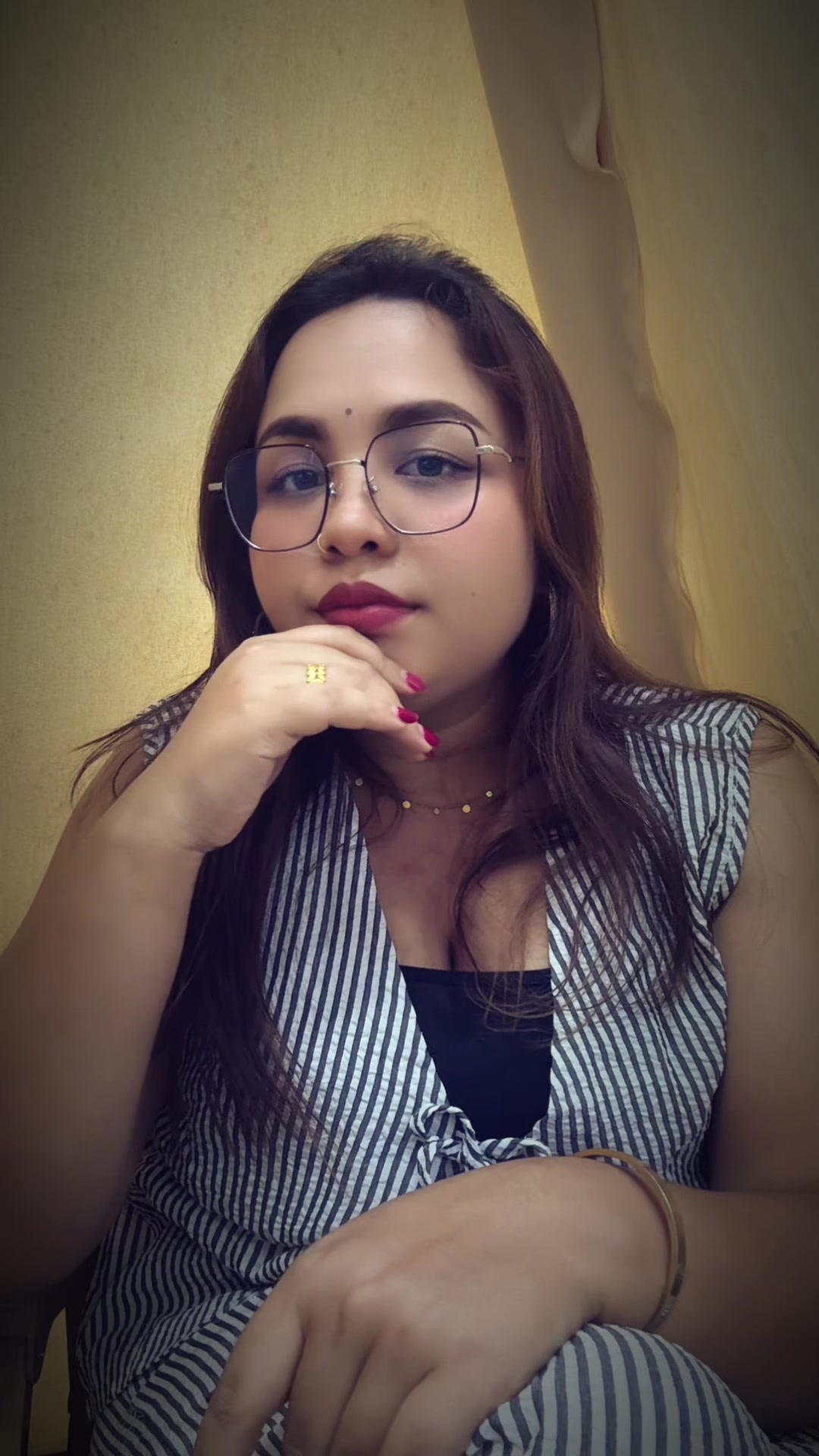@Meera Mgk7