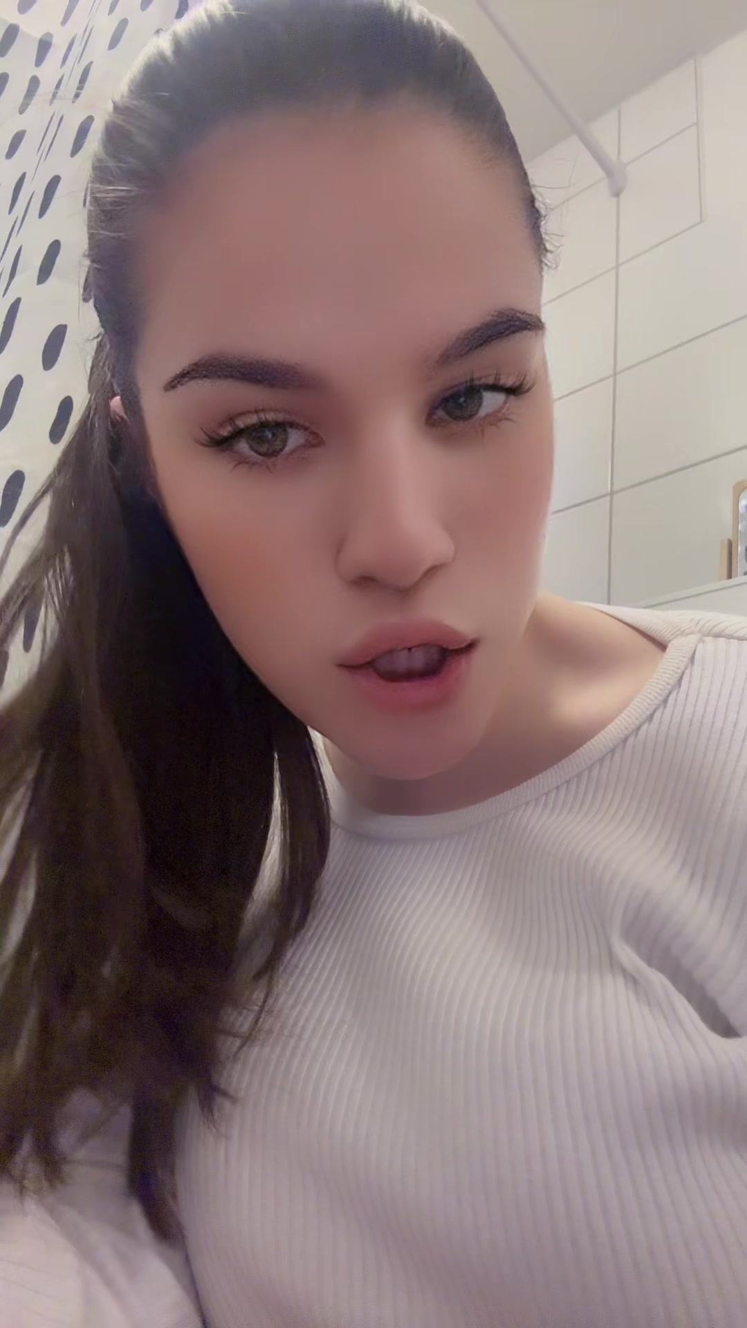 @kaća