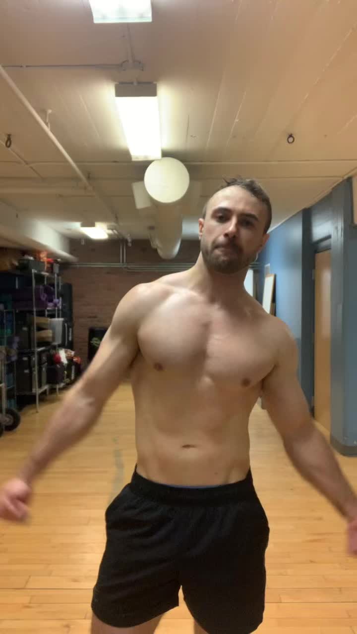 @Justinaaron100