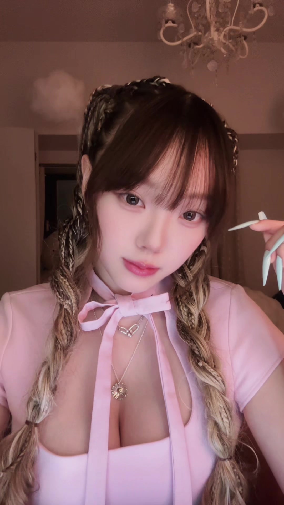 @nini