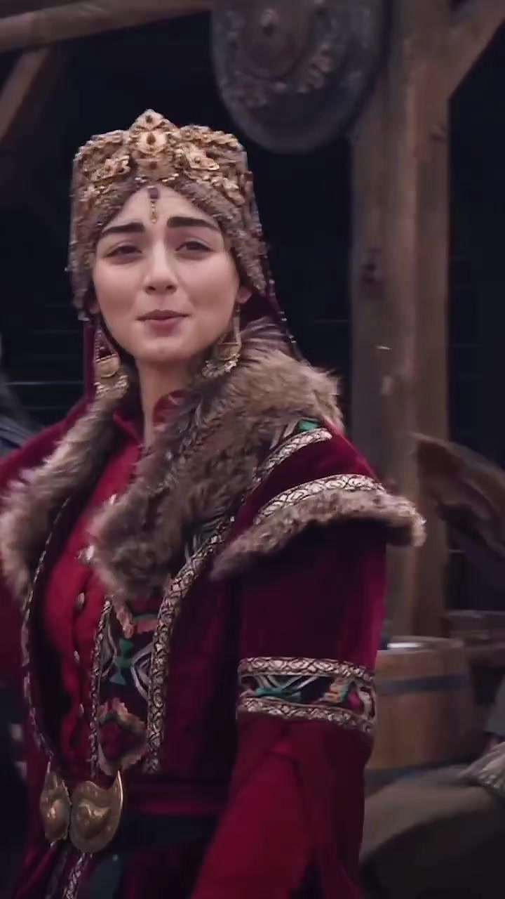 @🇹🇷 𝗢𝘇𝗴𝗲 𝗧ö𝗿𝗲𝗿 💘