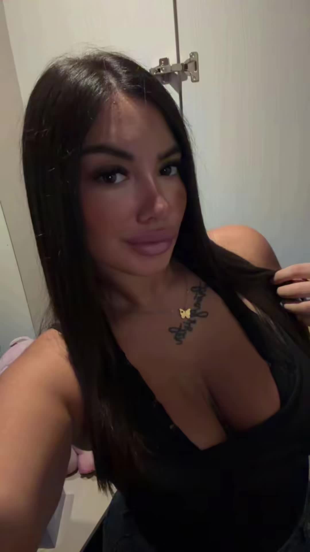 @R🦋