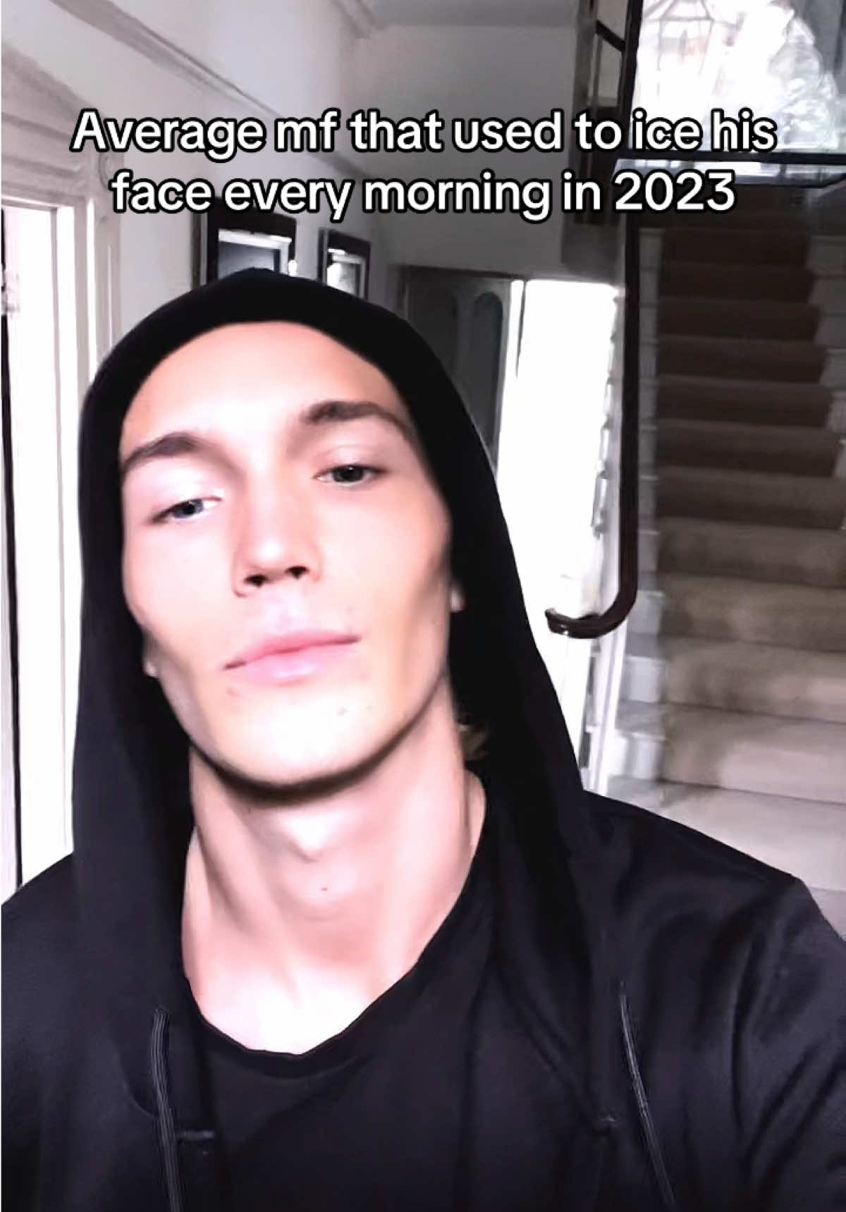 @HH