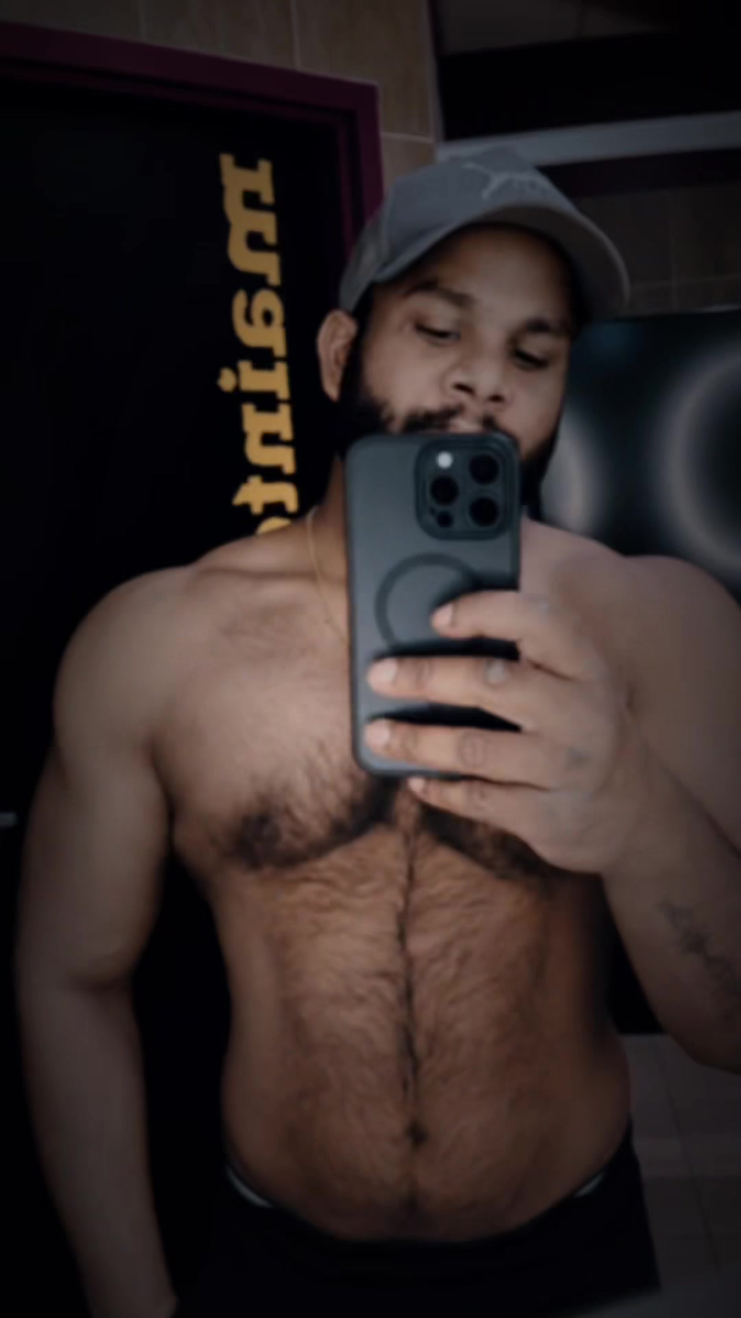 @Beard boy🖤🇨🇦