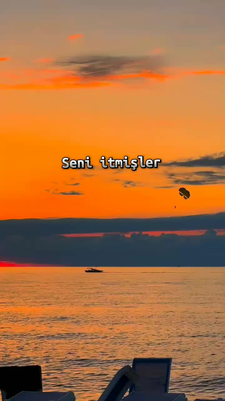 @....