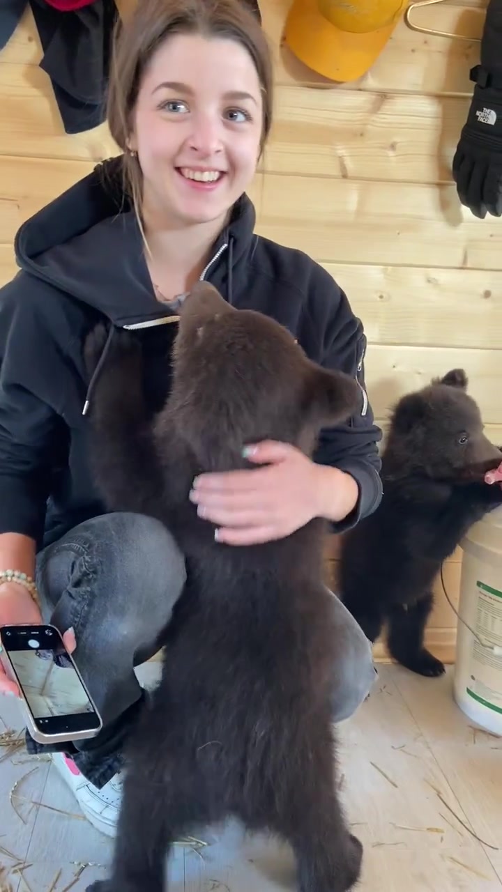 @Угарова