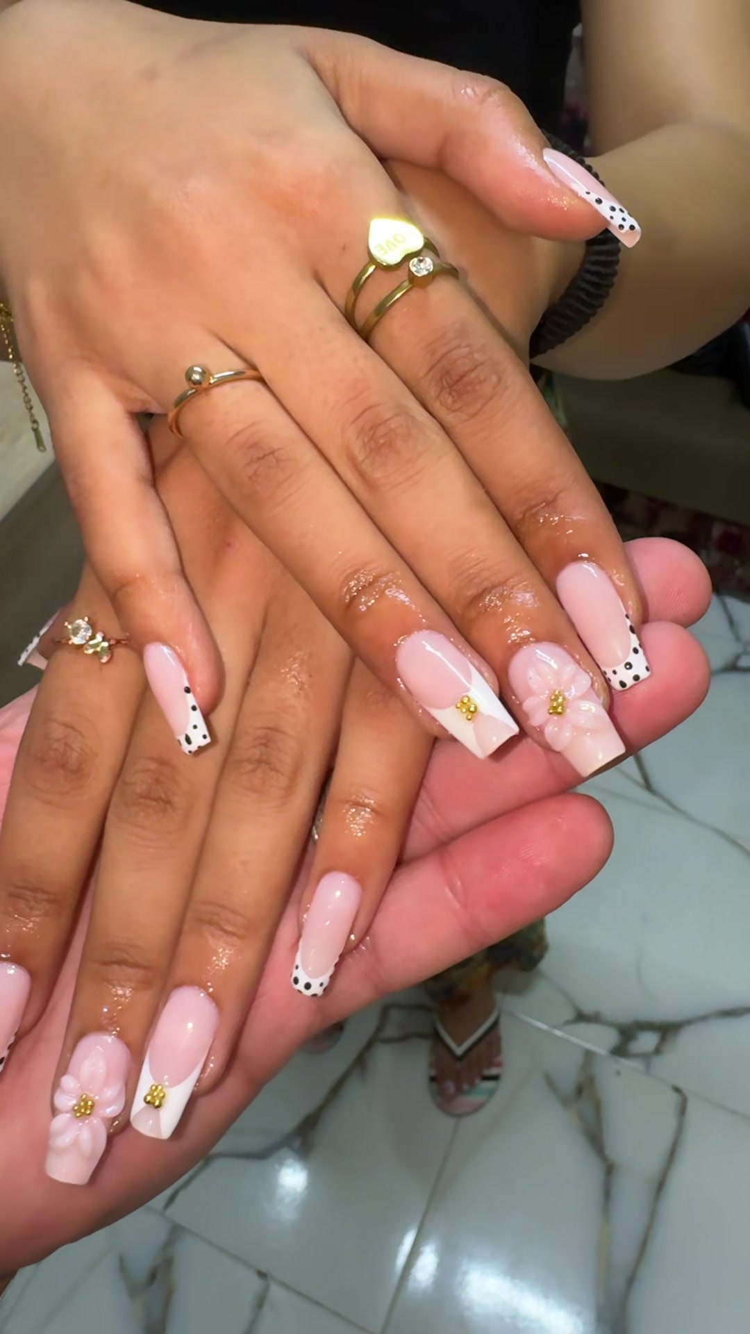 @ronifashion