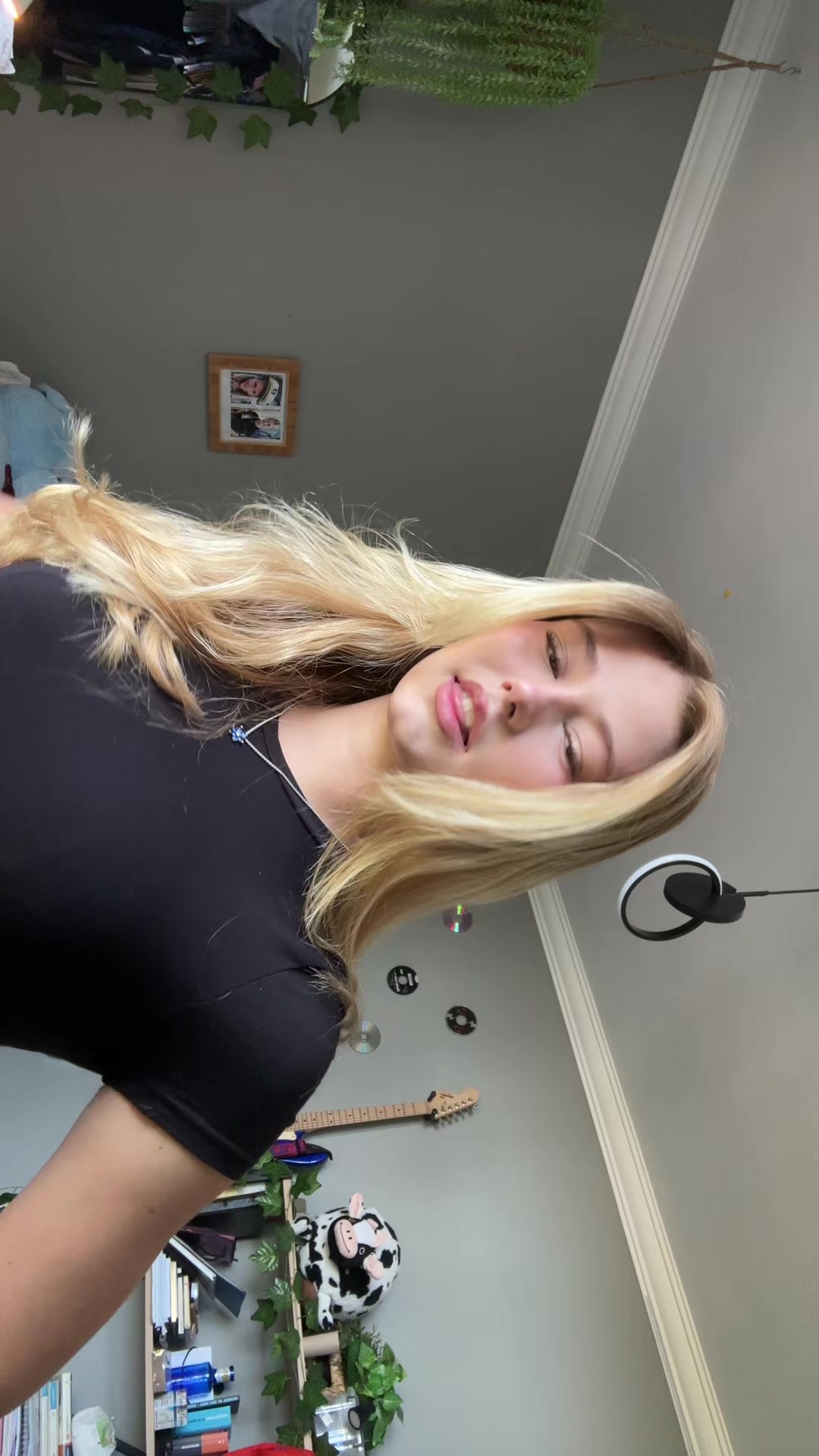 @Devii🪼