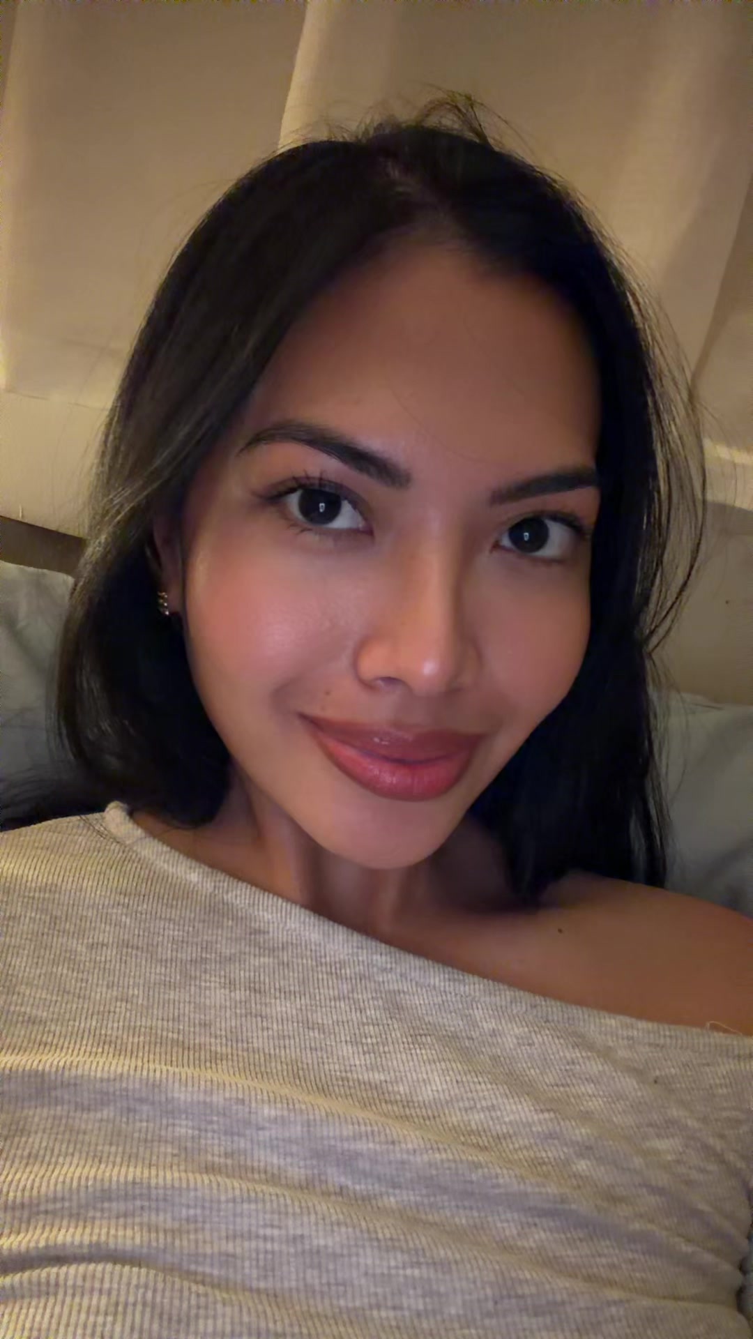 @Mellikay8 on IG