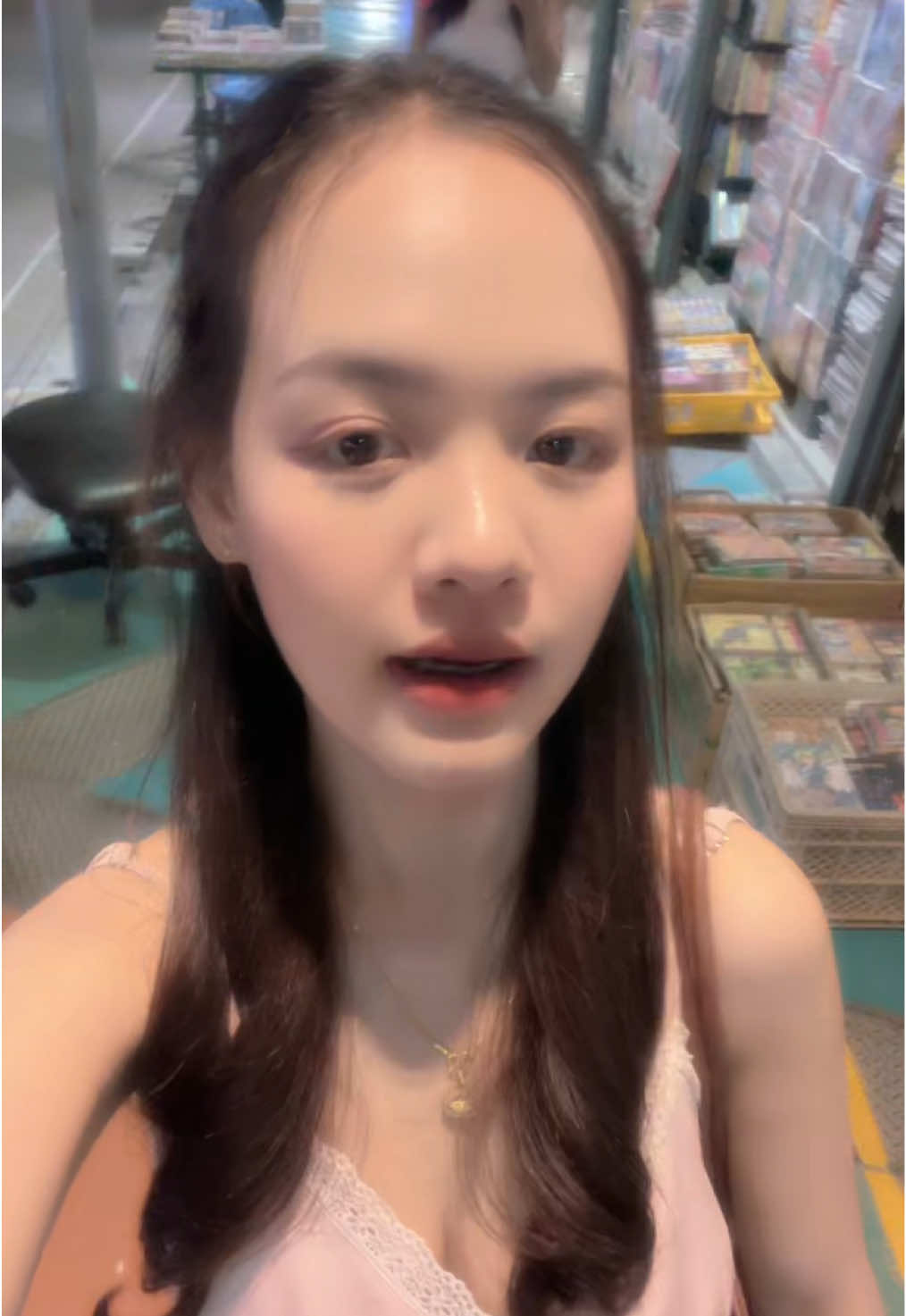 @ชาลิ