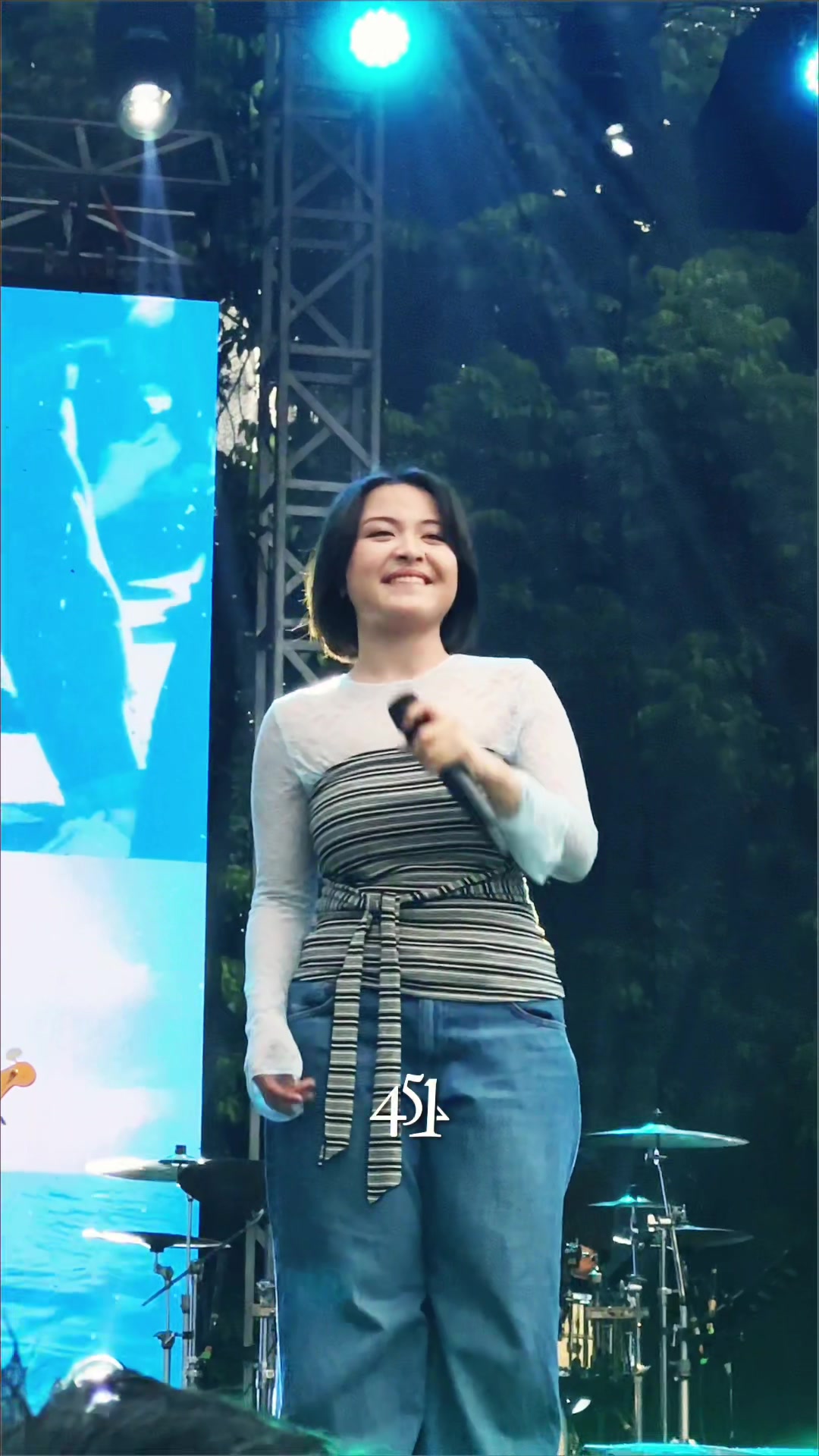@anang451 / #GALERIKONSER