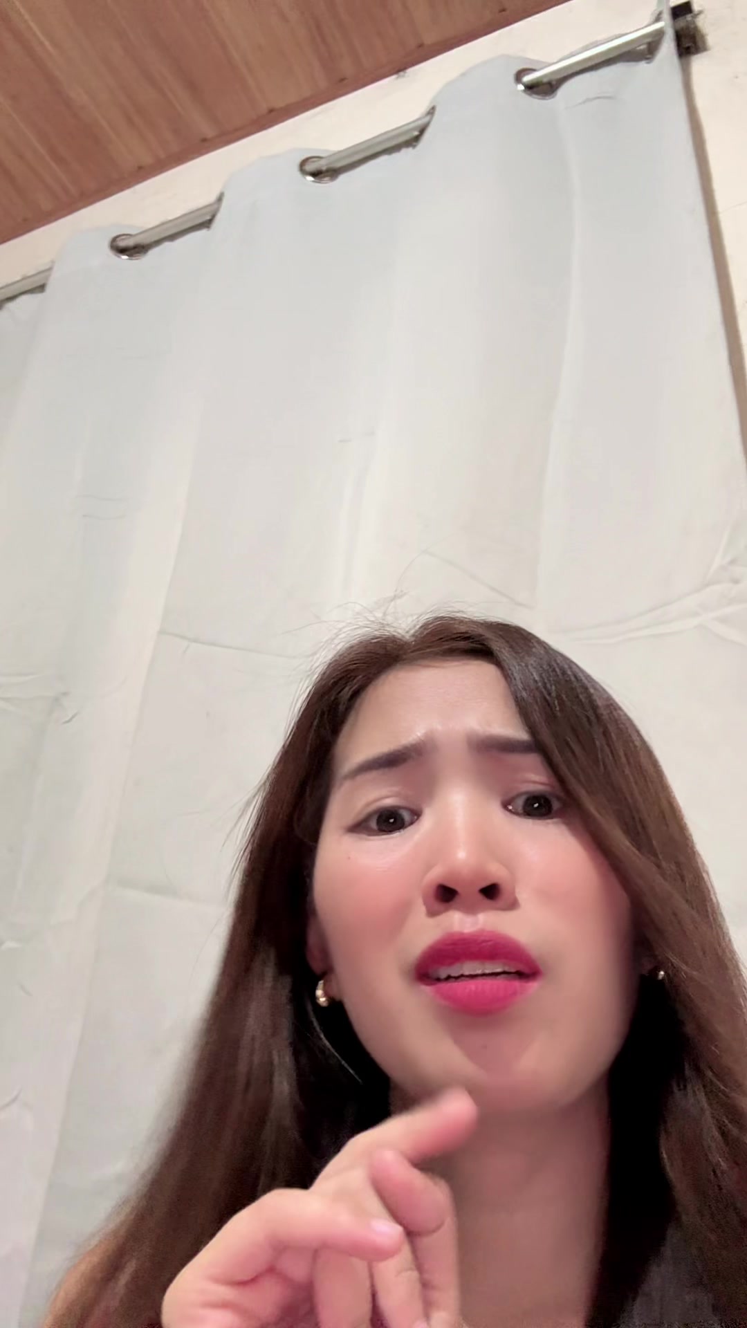 @Momai