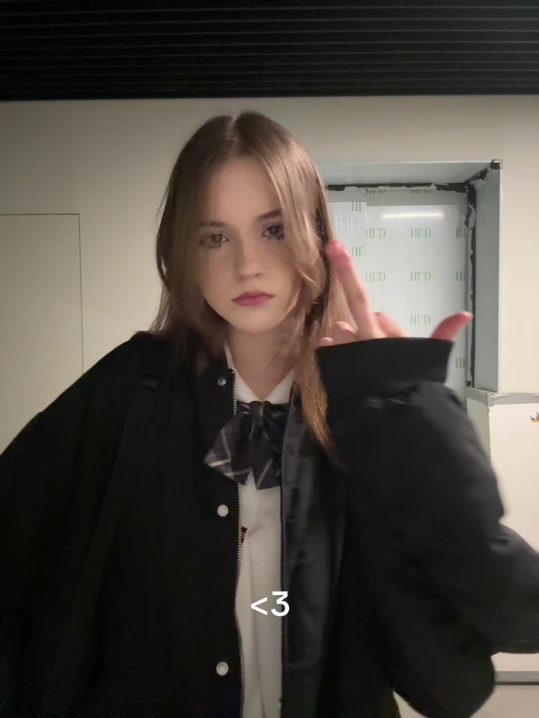 @viivviik