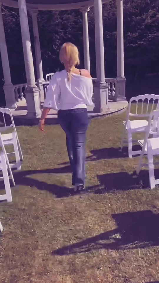 @Sarahfaye_