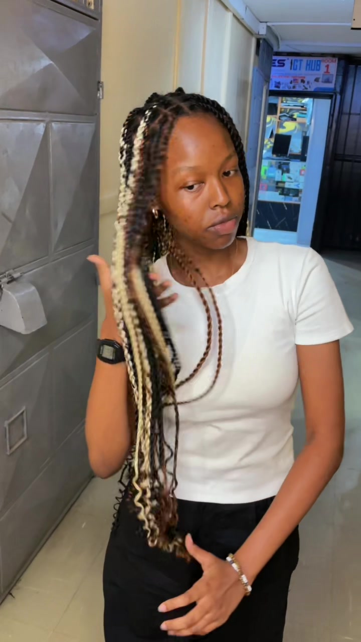 @crystal.peak.hair_254