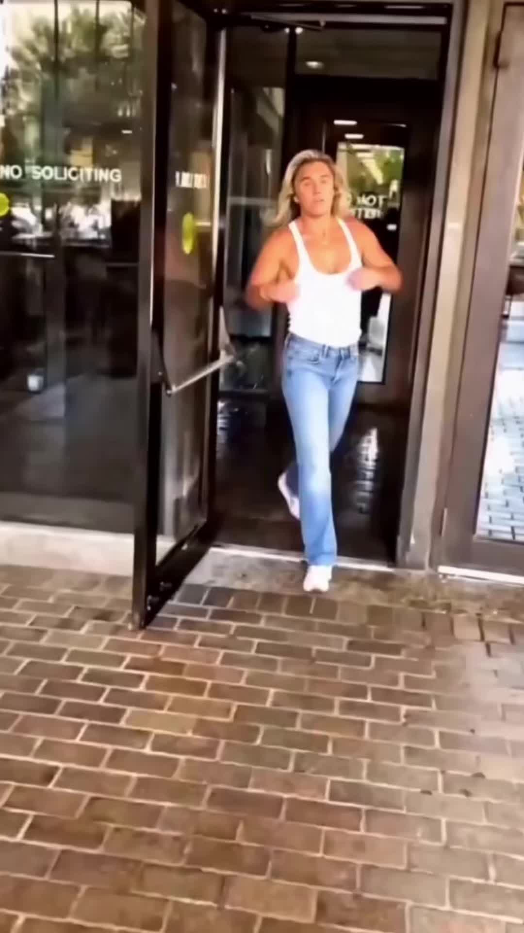 @JYoung101