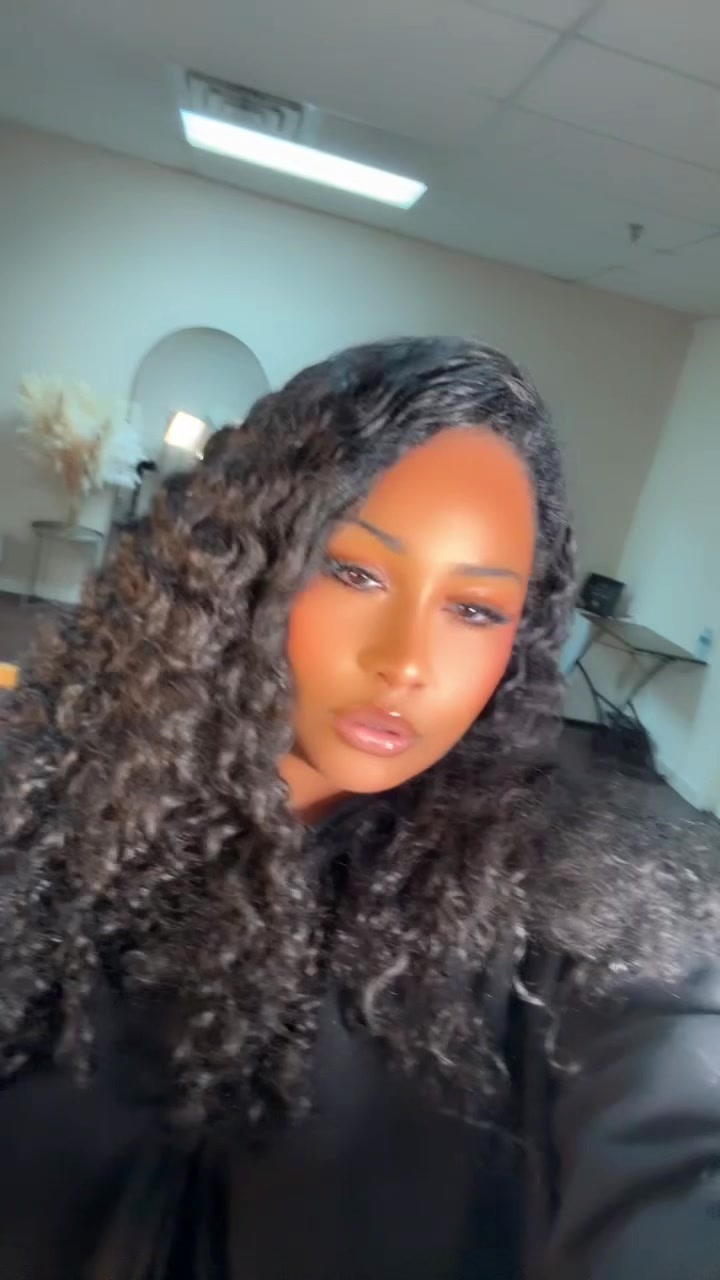 @Jaynou