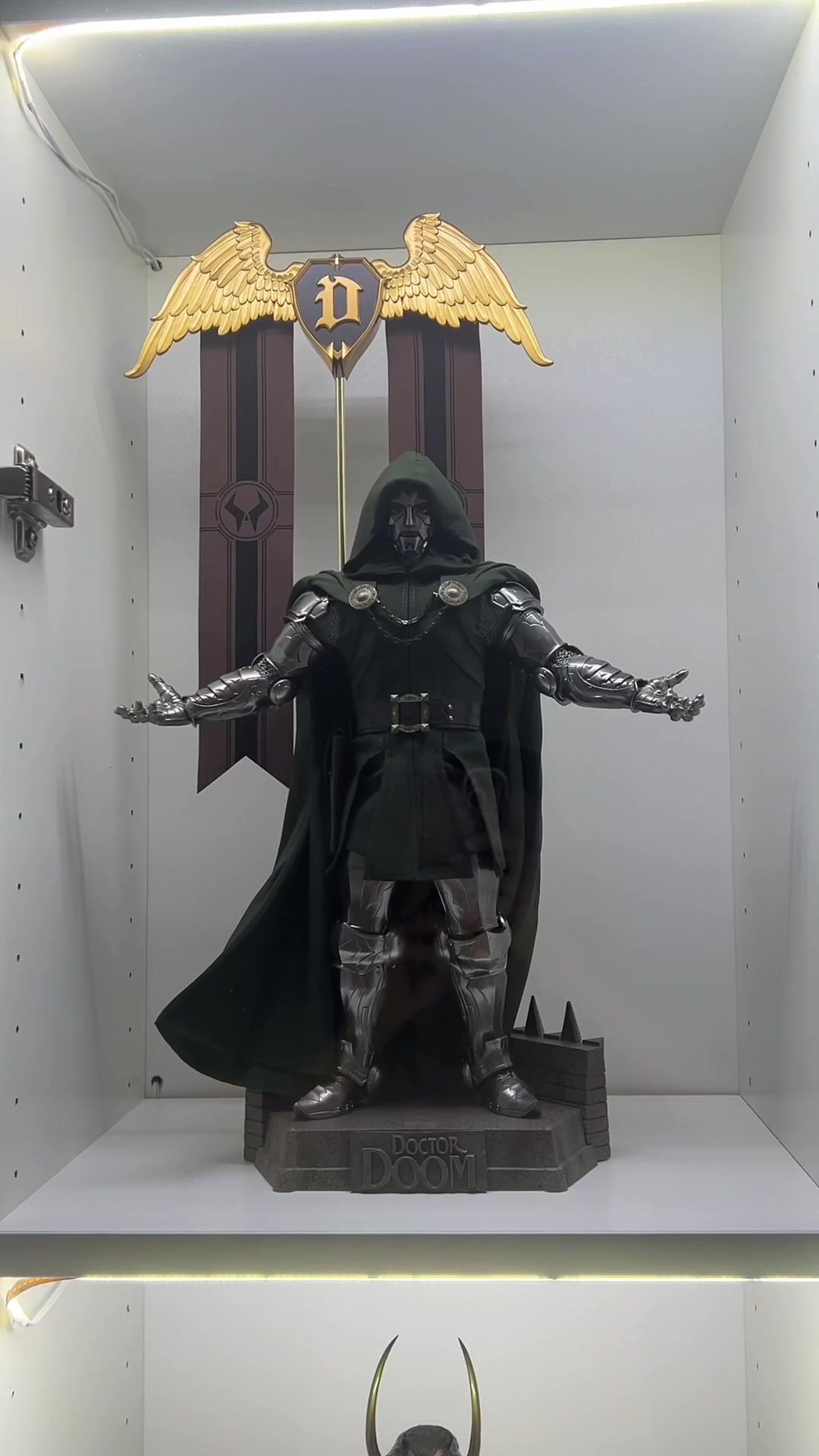 @collectorscave06