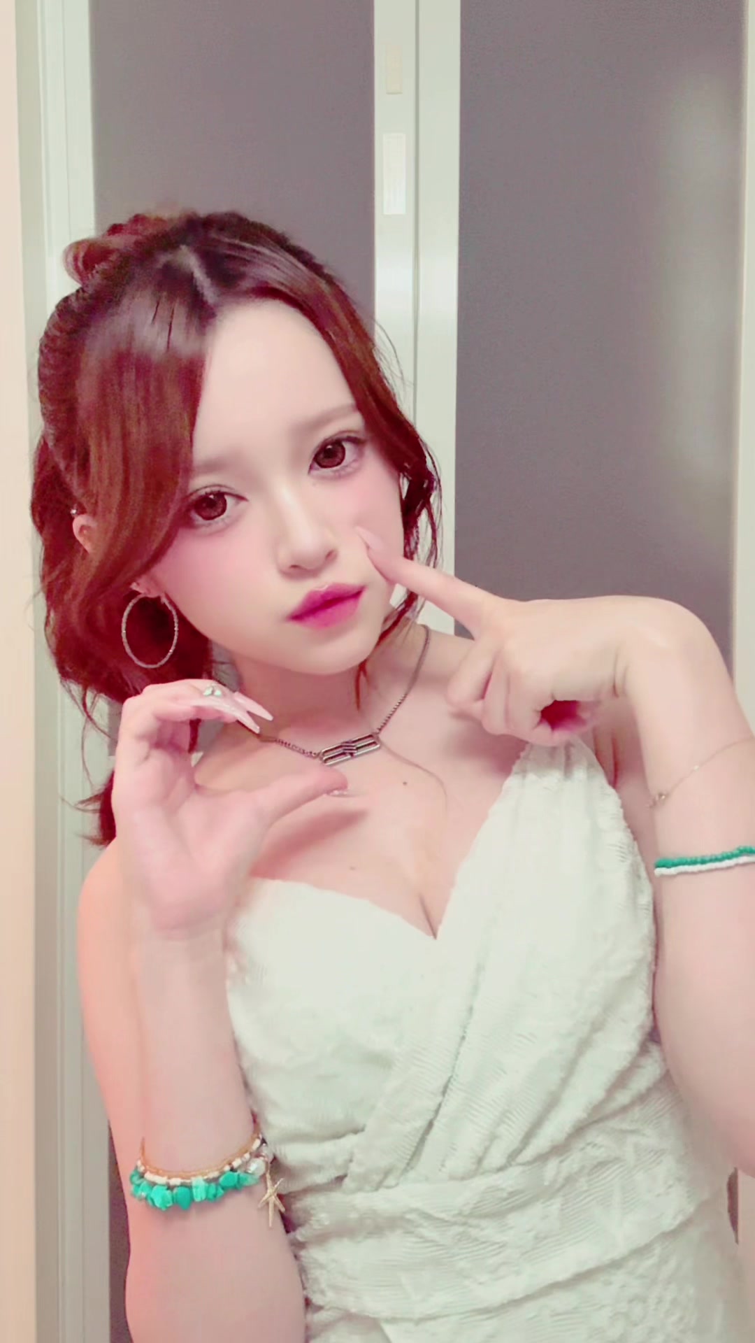@うなぴー
