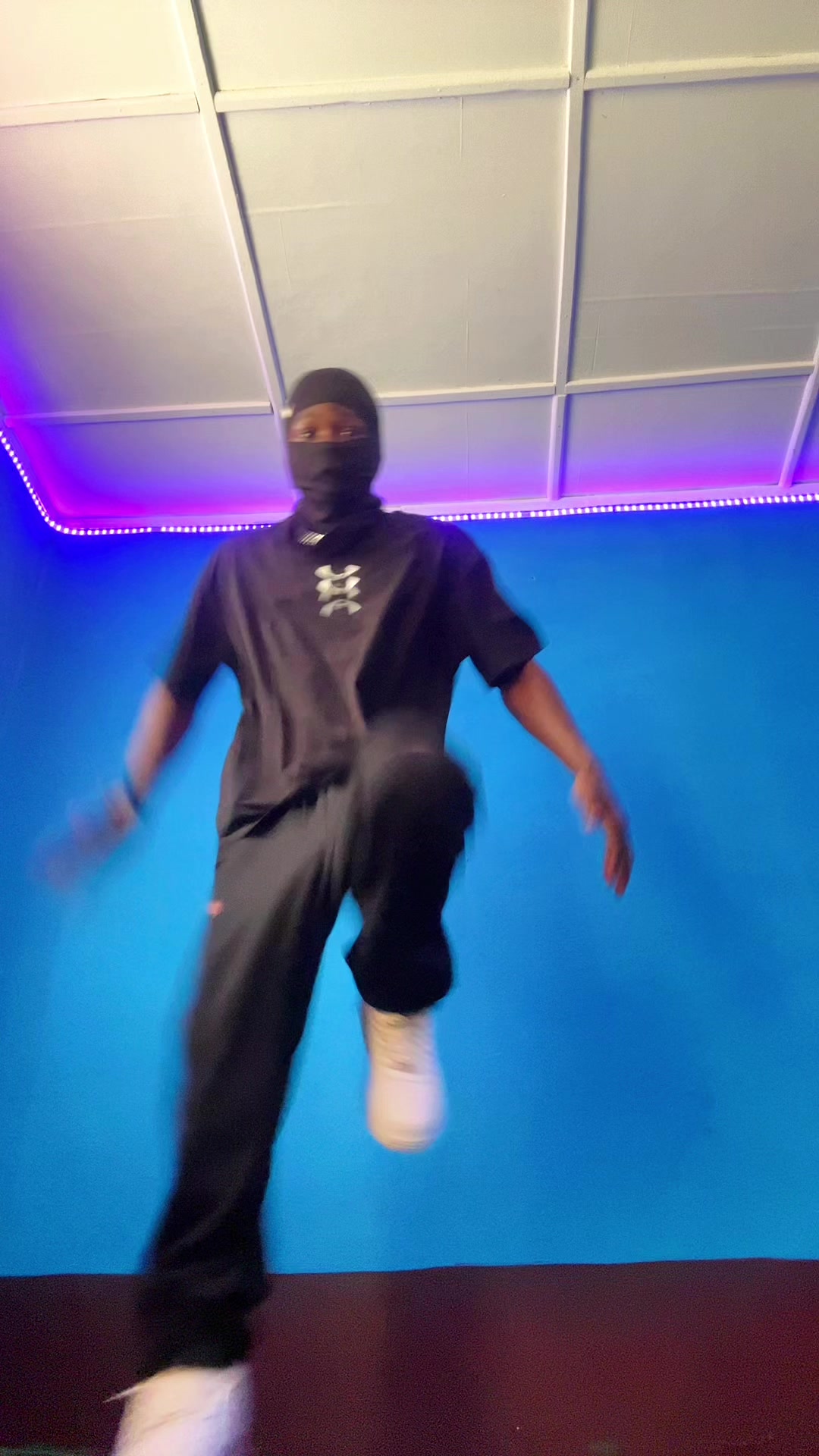 @๐๐๐๐๐๐๐๐๐๐ฅท๐พ๐ซ