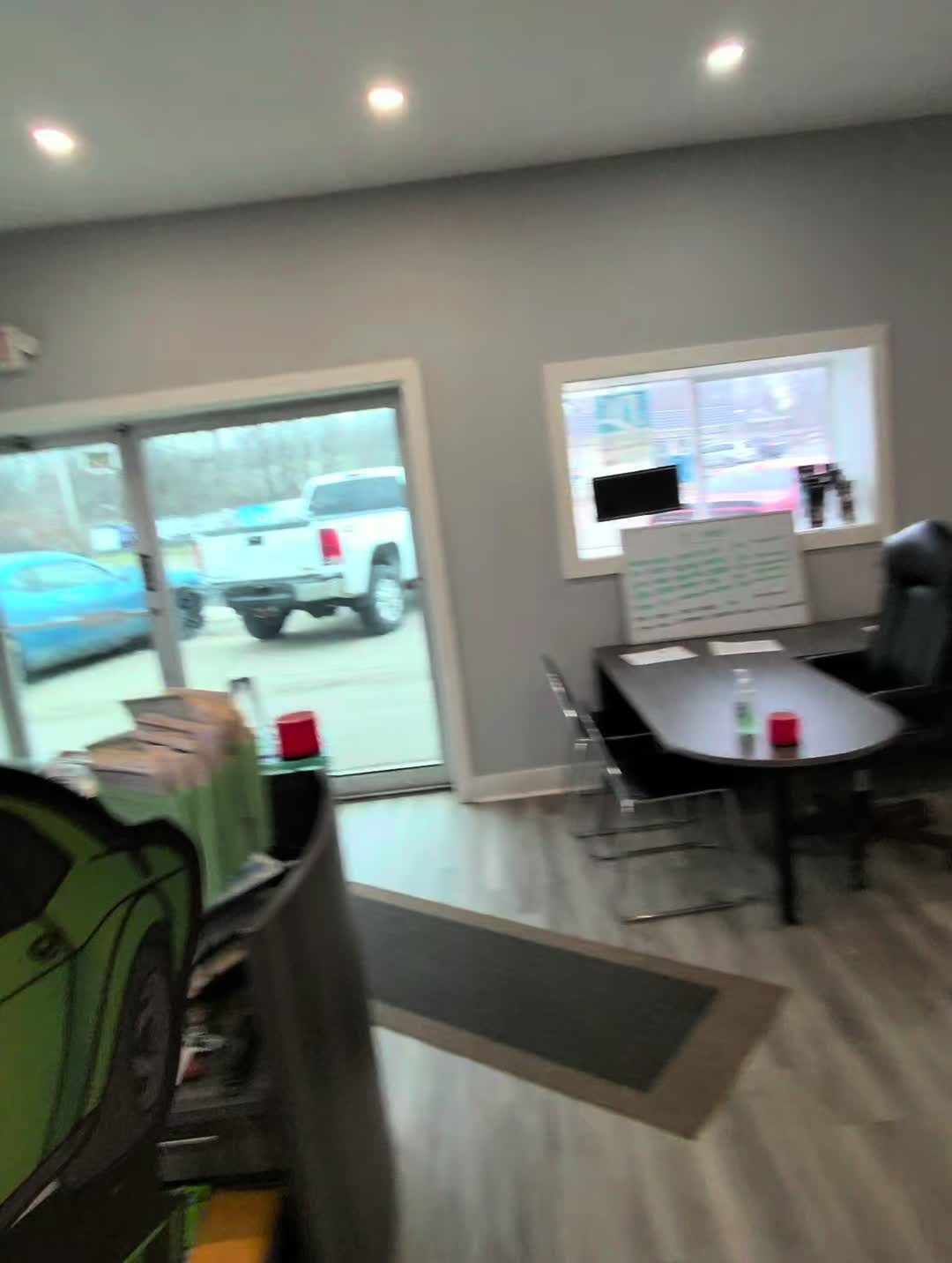 @thecarrplug