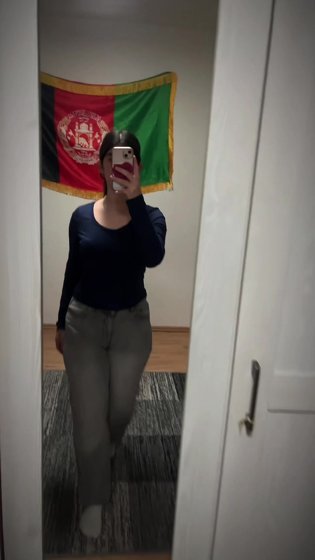 @AᖴGᕼᗩᑎ Sᗩᖇᗩᕼ ❤️🇦🇫