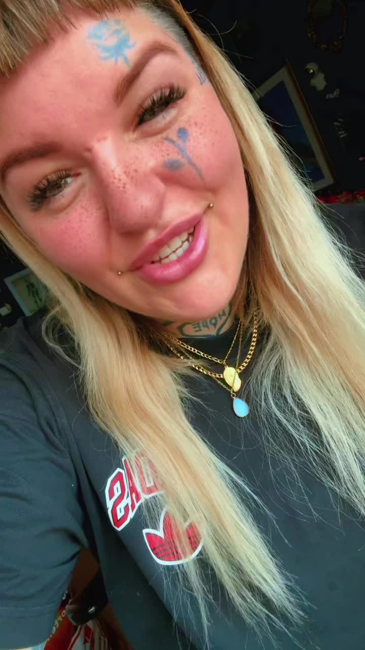 @inksane_annii
