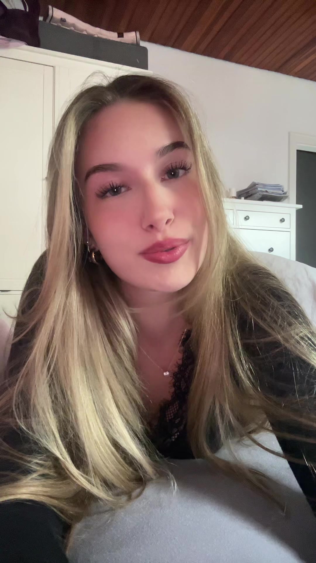 @z0eangelina