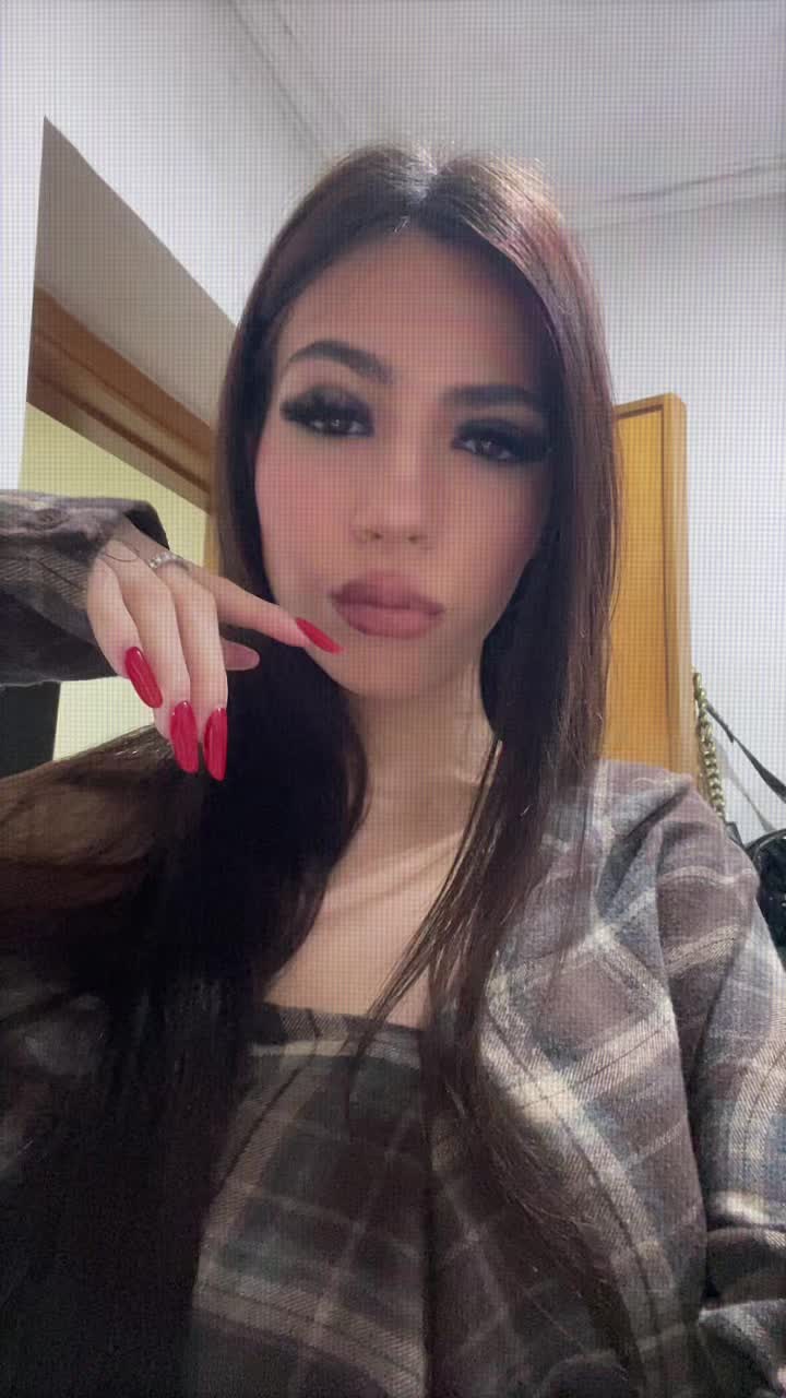 @a red🥰🍒🍒