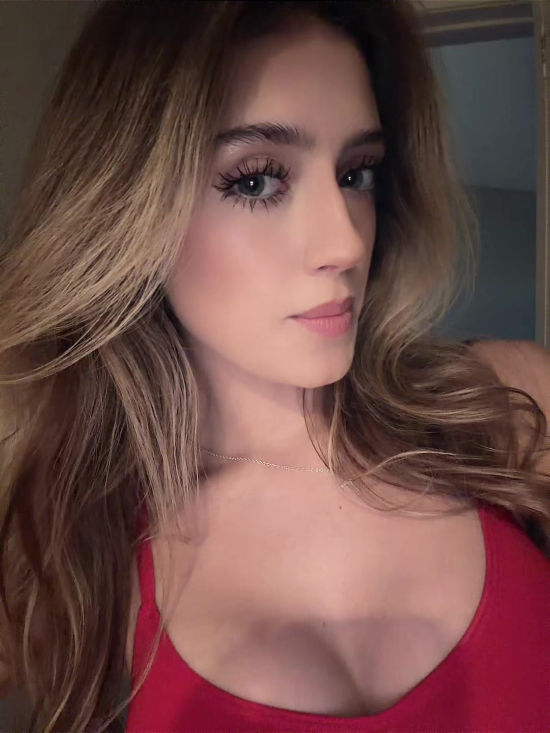 @𝐌𝐢𝐚 ☻