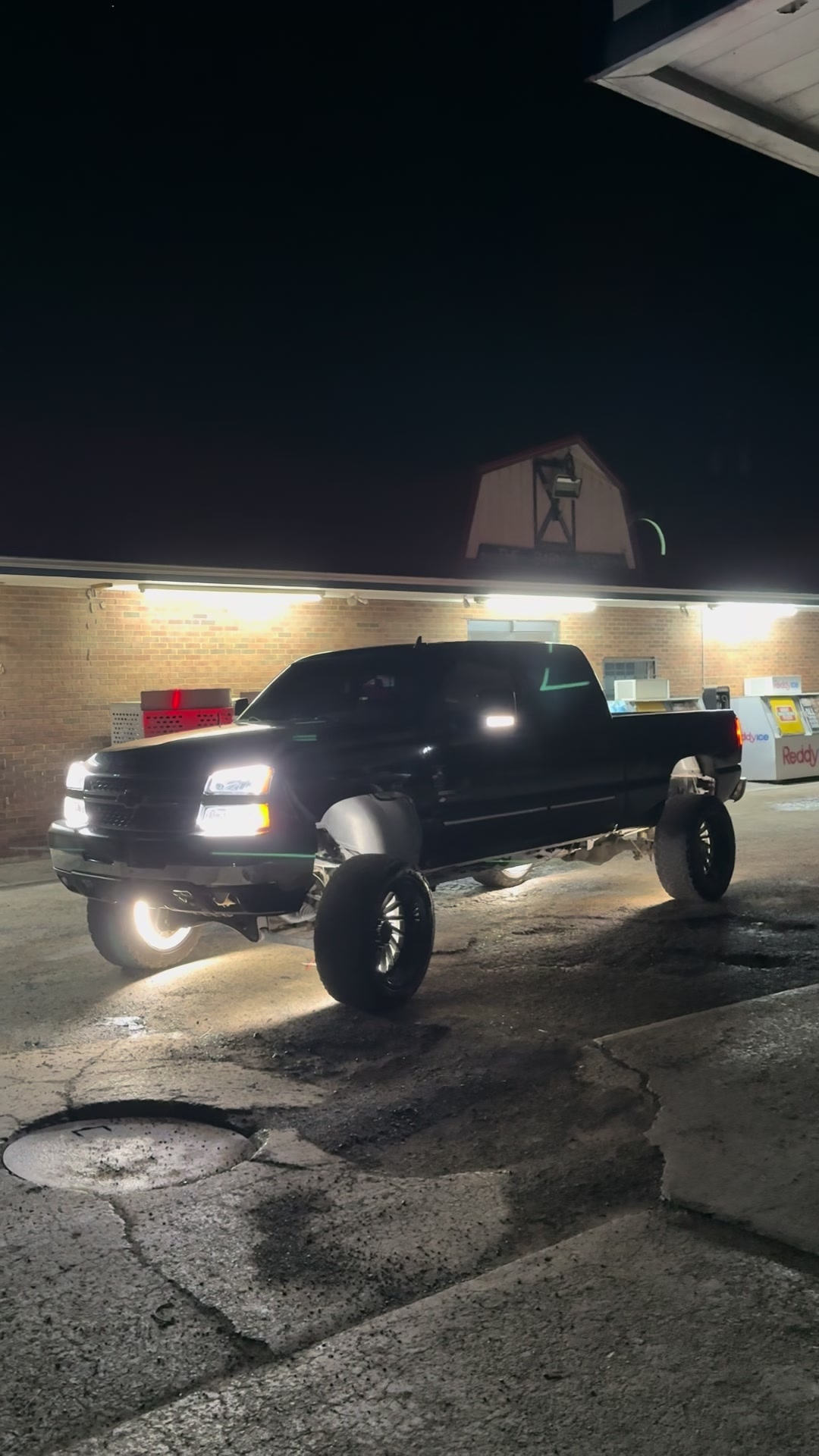 @clay_patton