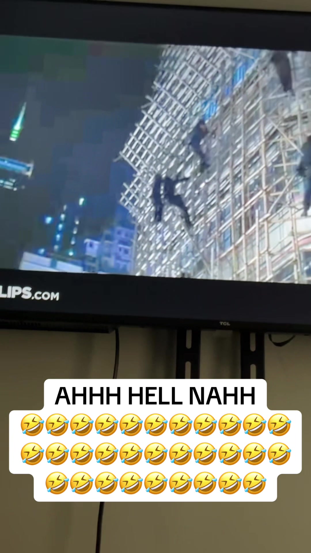 @closedcaptioning_