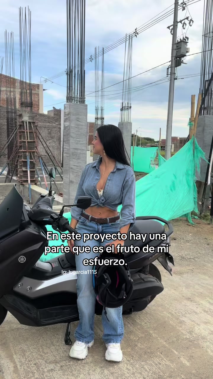 @Luisa García