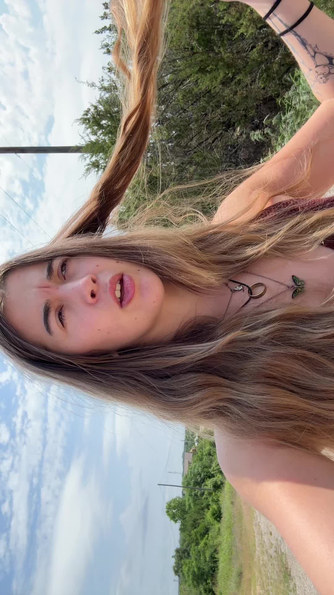 @Rae Rose⋆˚꩜｡