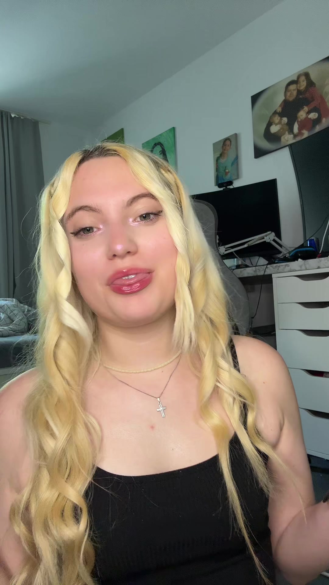 @Sina Marie