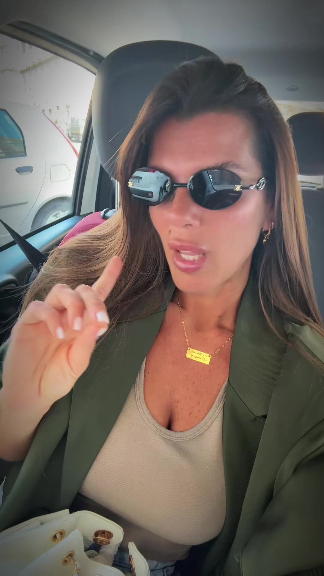 @nunziagiulianoólió