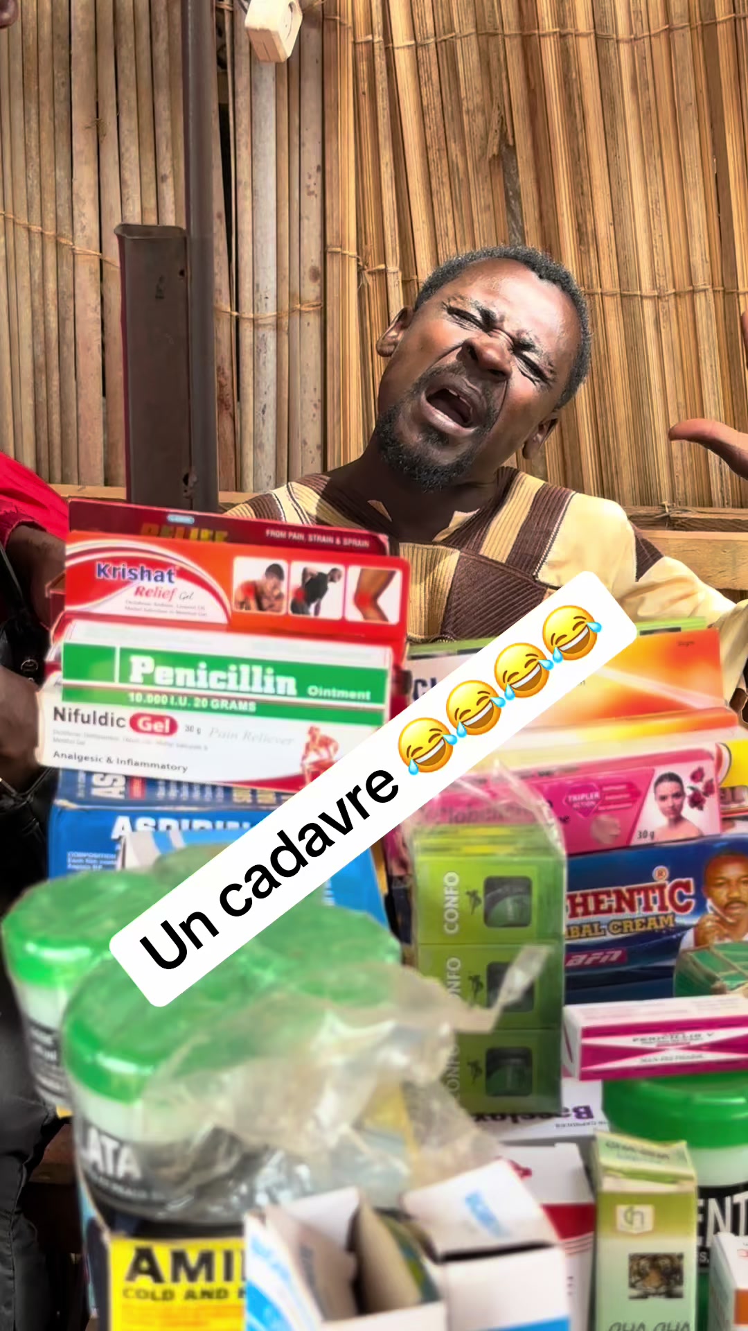 @MONSIEUR NAH PON