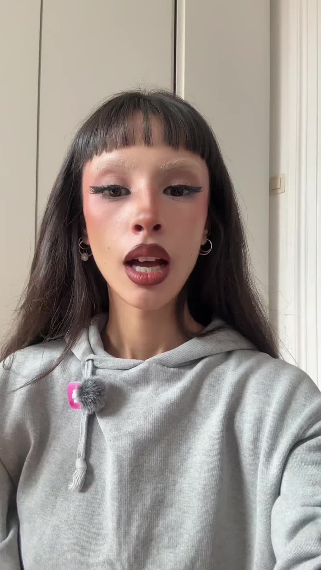 @PinkNeon