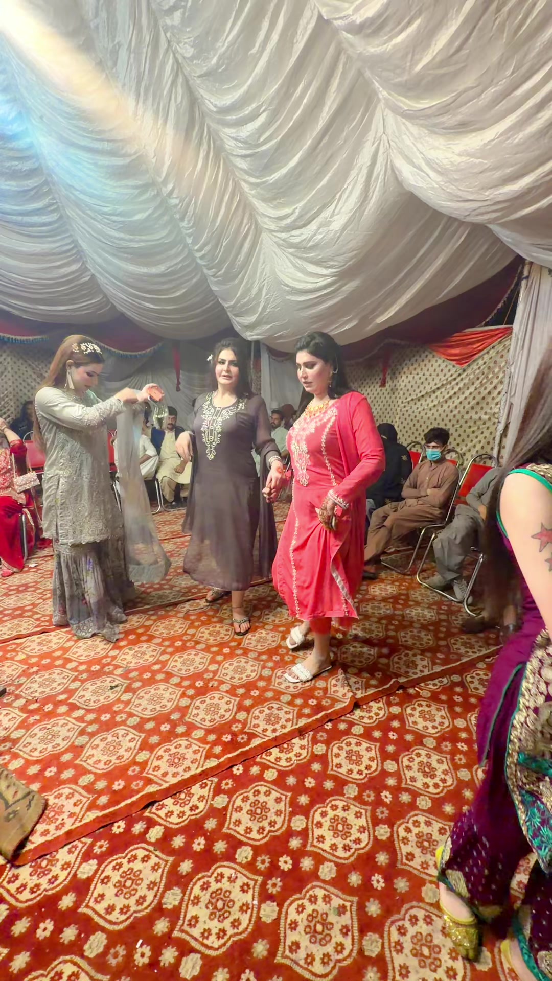 @Riya Khan34
