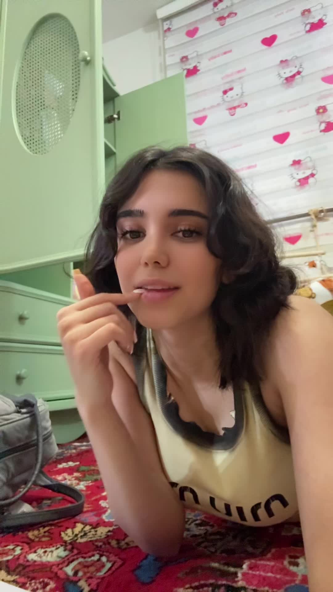@anisa